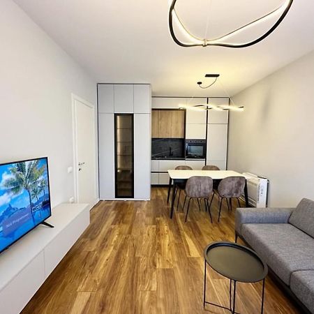 New Bazaar, Grand Apartment 地拉那 外观 照片
